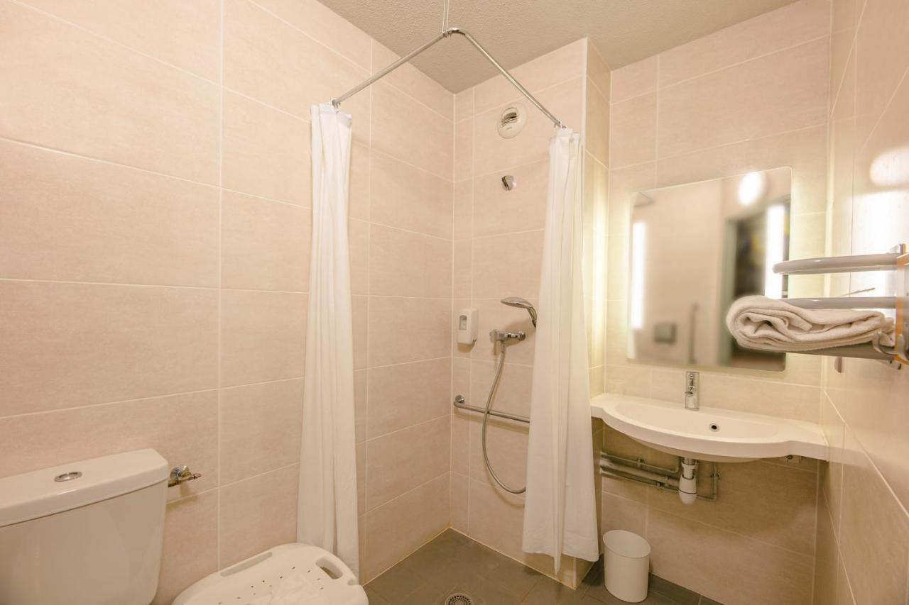 B&B Hotel Poitiers 1 Futuroscope 샤세노일 뒤 푸아투 외부 사진