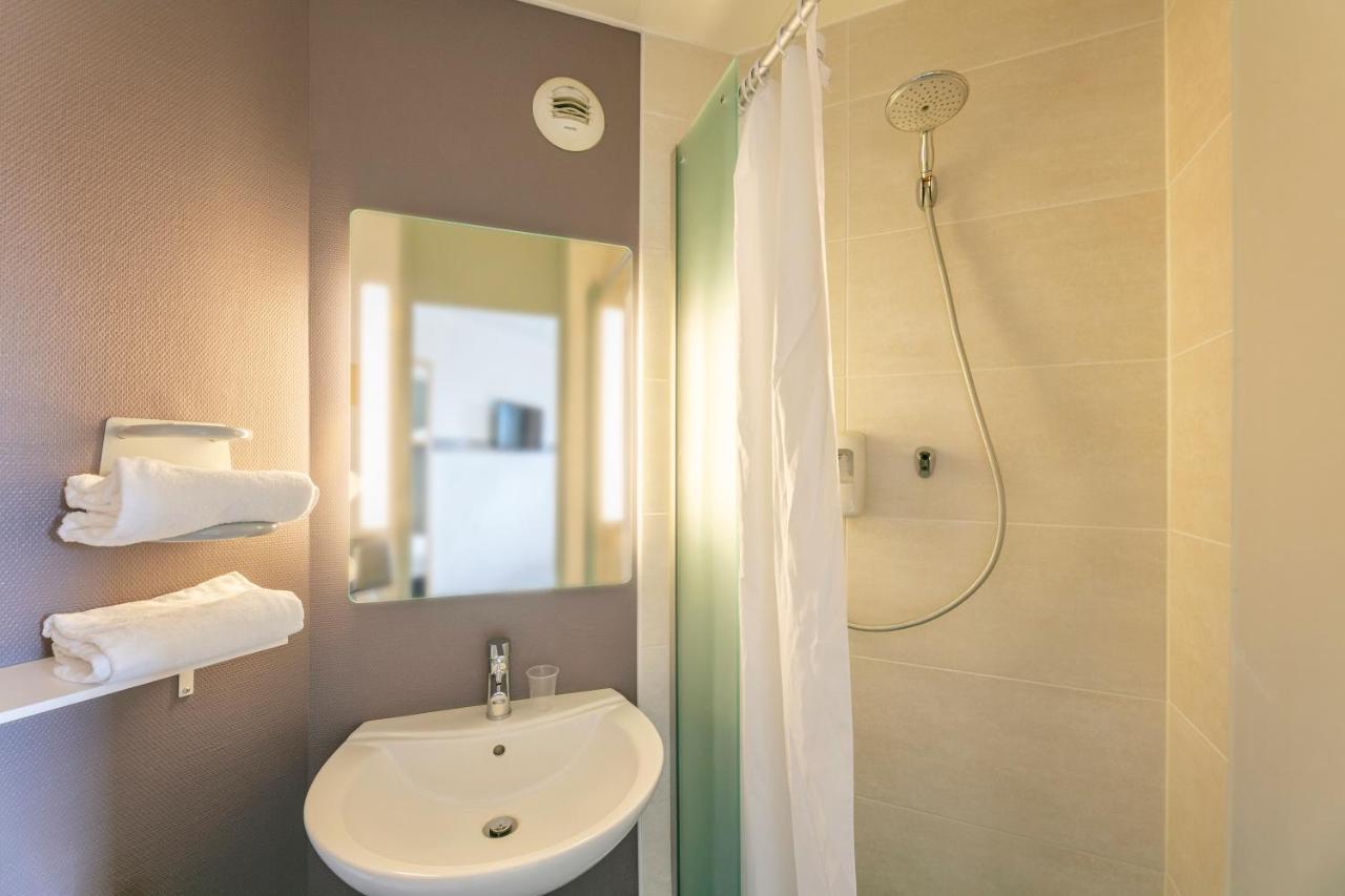 B&B Hotel Poitiers 1 Futuroscope 샤세노일 뒤 푸아투 외부 사진